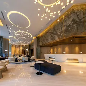 https://crowne-plaza-city-centre.kualalumpurs-hotels.com