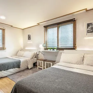 https://studio-41st-hostel-seoul-korea.hotels-seoul.net